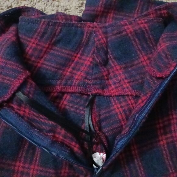 Plaid Skirt - Picture 4 of 5